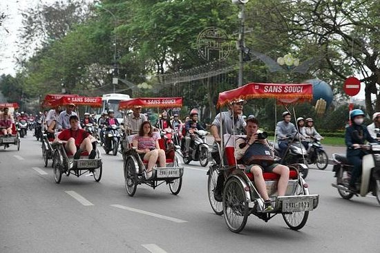 Hanoi Cyclo Tours, Vietnam